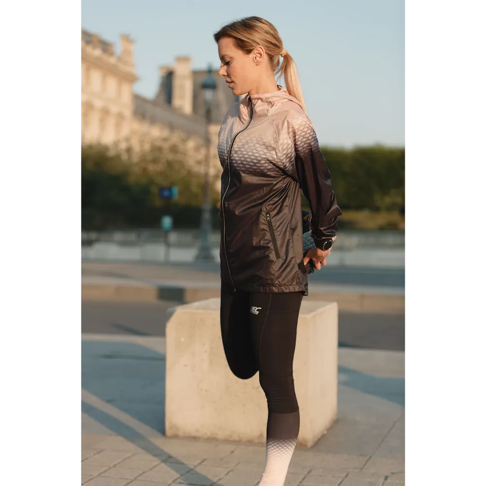 Legging BODYCROSS Aimy porté par une femme pour la pratique du running