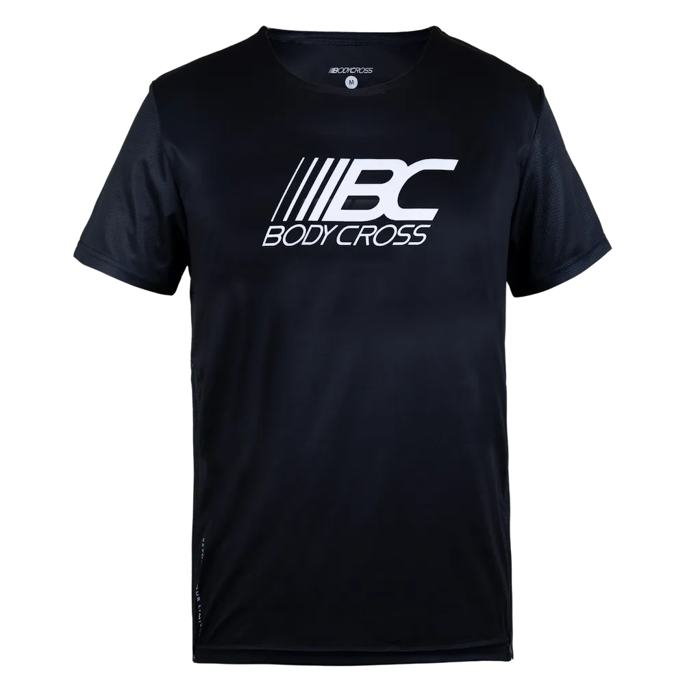Tee-shirt running trail homme BODYCROSS Birkan noir vue de face avec grand logo BODYCROSS blanc