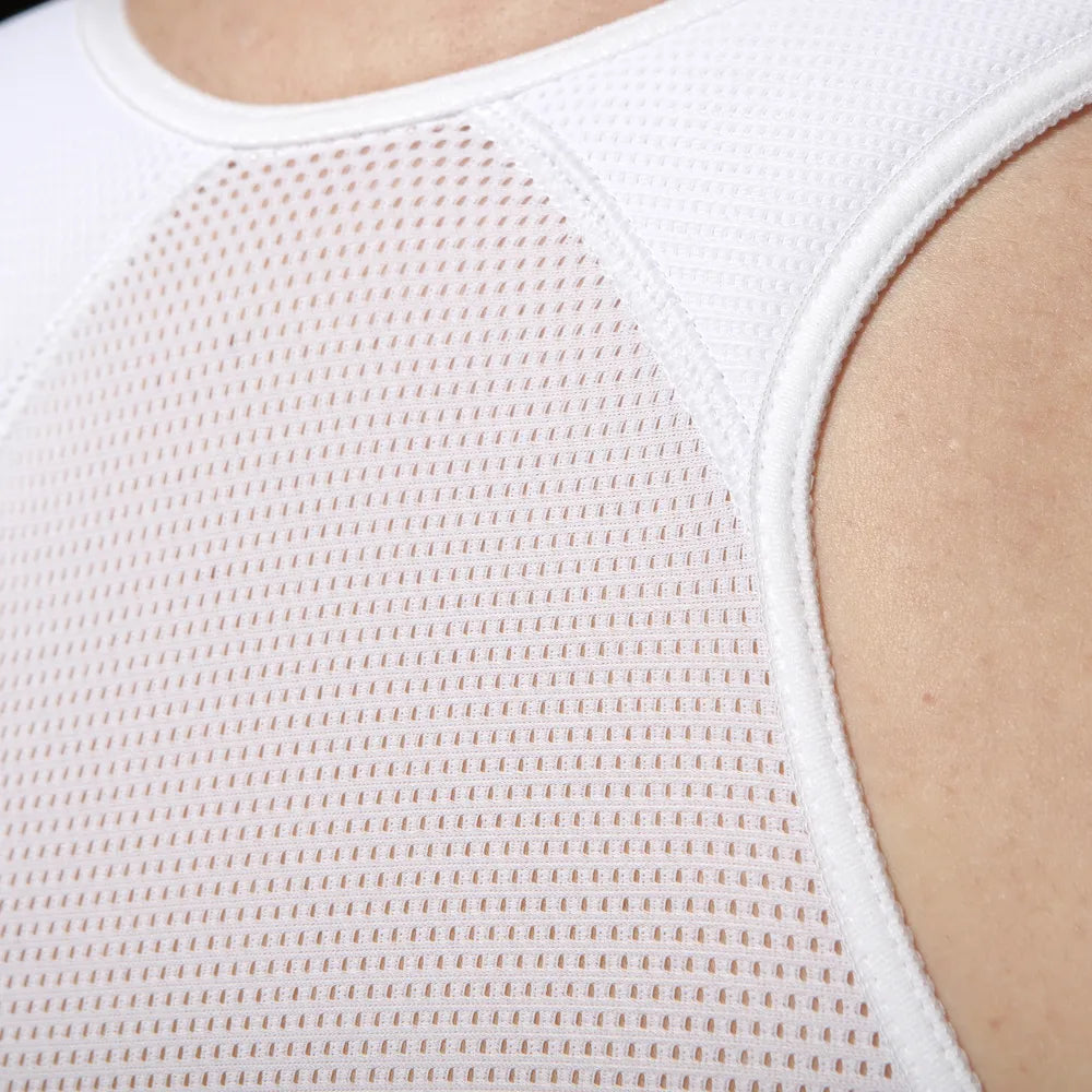 Détail du dos en mesh de la brassière Eaz'ip EVO Thuasne Sport blanche