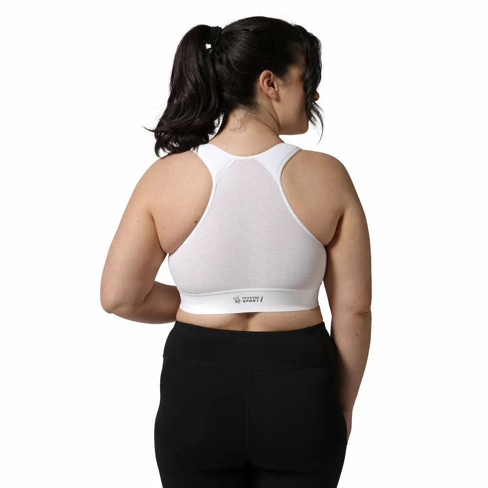 Brassière Eaz'ip EVO Thuasne Sport blanche portée vue arrière avec dos nageur