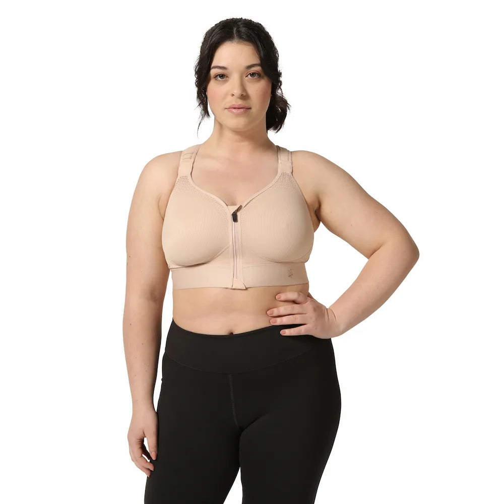 Brassière Eaz'ip EVO Thuasne Sport Nude portée par une femme vue de face